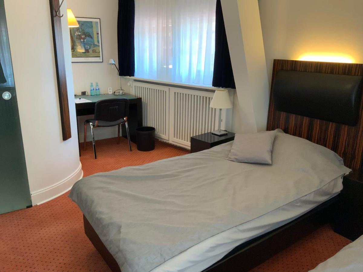 Das Kohnstamm Aparthotel Konigstein im Taunus Bagian luar foto