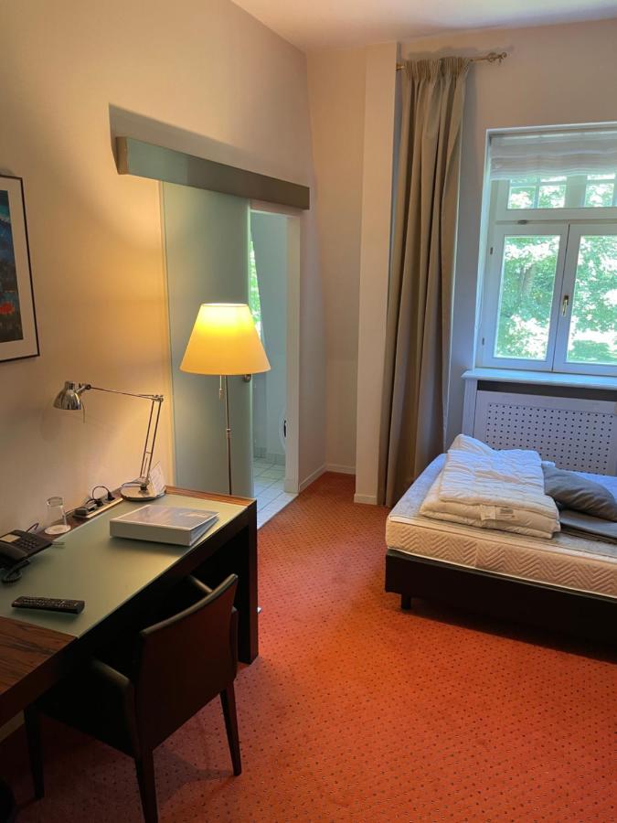 Das Kohnstamm Aparthotel Konigstein im Taunus Bagian luar foto