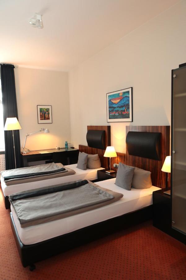 Das Kohnstamm Aparthotel Konigstein im Taunus Bagian luar foto